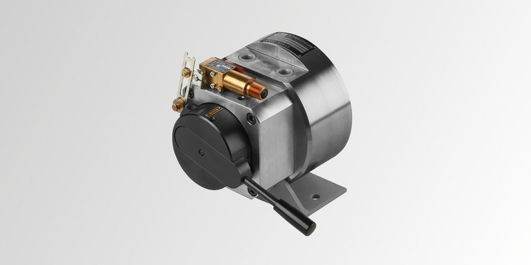 Aufnahme des Produktes Mehrfachventil aus dem Hause Scherzinger Pumpen.